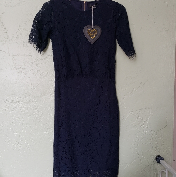 Lace Detail Overlay Midi Scallop Dress - Picture 2 of 11